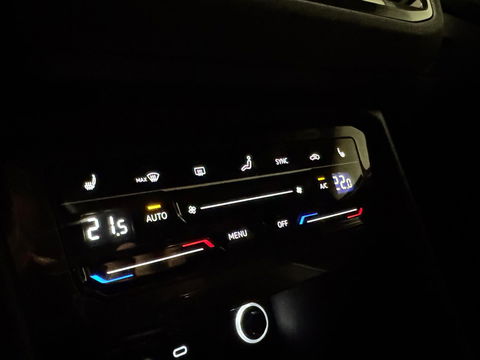Volkswagen Tiguan 1.5 TSI R-Line PANO KEYLESS VOL'