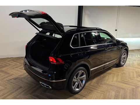 Volkswagen Tiguan 1.5 TSI R-Line PANO KEYLESS VOL'