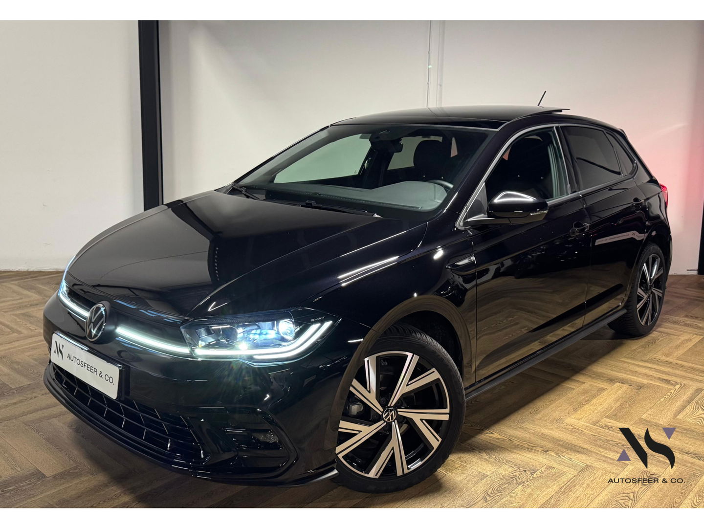 Volkswagen Polo 1.0 TSI R-Line 3X R-LINE PANO CAM