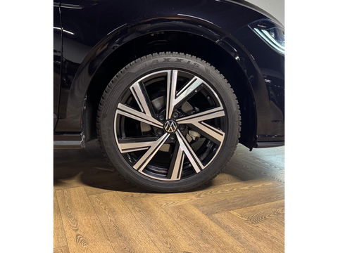 Volkswagen Polo 1.0 TSI R-Line 3X R-LINE PANO CAM