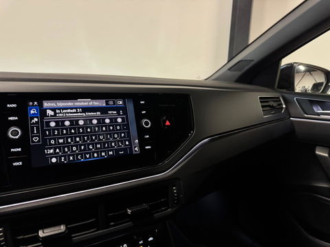 Volkswagen Polo 1.0 TSI R-Line 3X R-LINE PANO CAM
