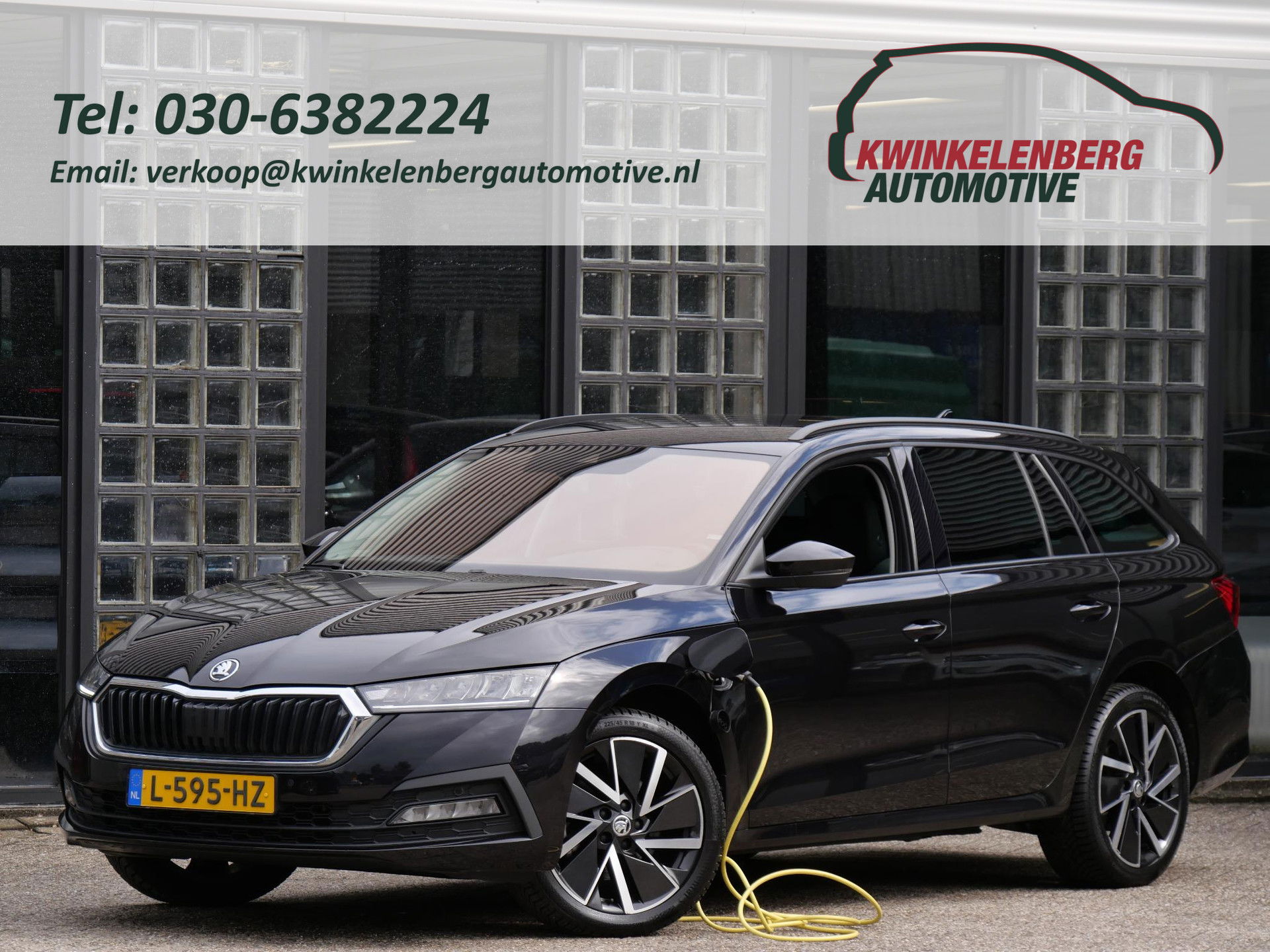 Škoda Octavia Combi 1.4TSi PHEV BUSINESS ED/ ADAPTIVE CRUISE/ SFEERVERLICHTING/ ELEKT. KLEP/ PDC V+A