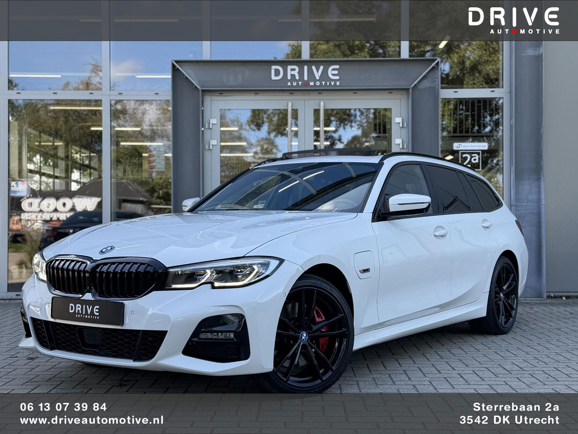 BMW 3 Serie Touring 320e xDrive High Ex M-Sport|SOH92%|Pano|Laser|M-seats|Memory|CoPilot|HiFi|HUD|Trekhaak