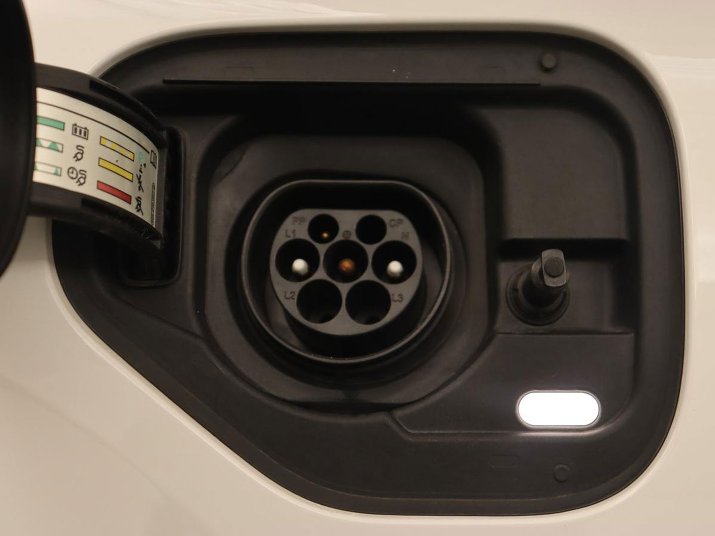 CUPRA Leon 1.4 eHybrid VZ | 245pk | Carplay | Navigatie | Sfeerverlichting | Keyless | Sportstoelen | Digital Cockpit | Parkeerhulp | PHEV | Plug In