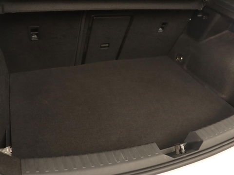 CUPRA Leon 1.4 eHybrid VZ | 245pk | Carplay | Navigatie | Sfeerverlichting | Keyless | Sportstoelen | Digital Cockpit | Parkeerhulp | PHEV | Plug In