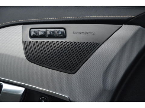 Volvo XC90 T8 Hybride AWD R-Design | Luchtvering | 360° Camera | Harman Kardon | Pilot-Assist | Stuur + Stoel Verwarmd |