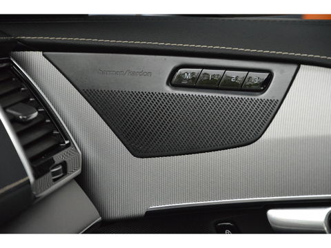 Volvo XC90 T8 Hybride AWD R-Design | Luchtvering | 360° Camera | Harman Kardon | Pilot-Assist | Stuur + Stoel Verwarmd |
