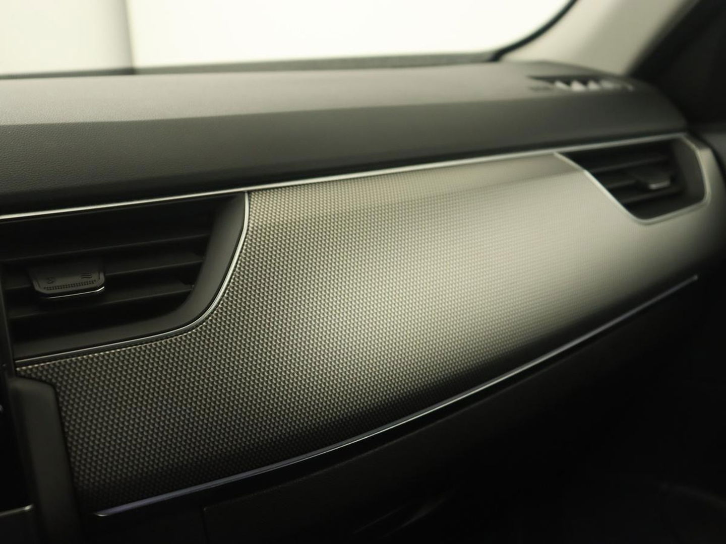 Renault Arkana 1.6 E-Tech Hybrid 145 Intens | Panoramadak | Adaptive cruise | Camera | Half leder | Carplay | Dodehoek detectie | Navigatie