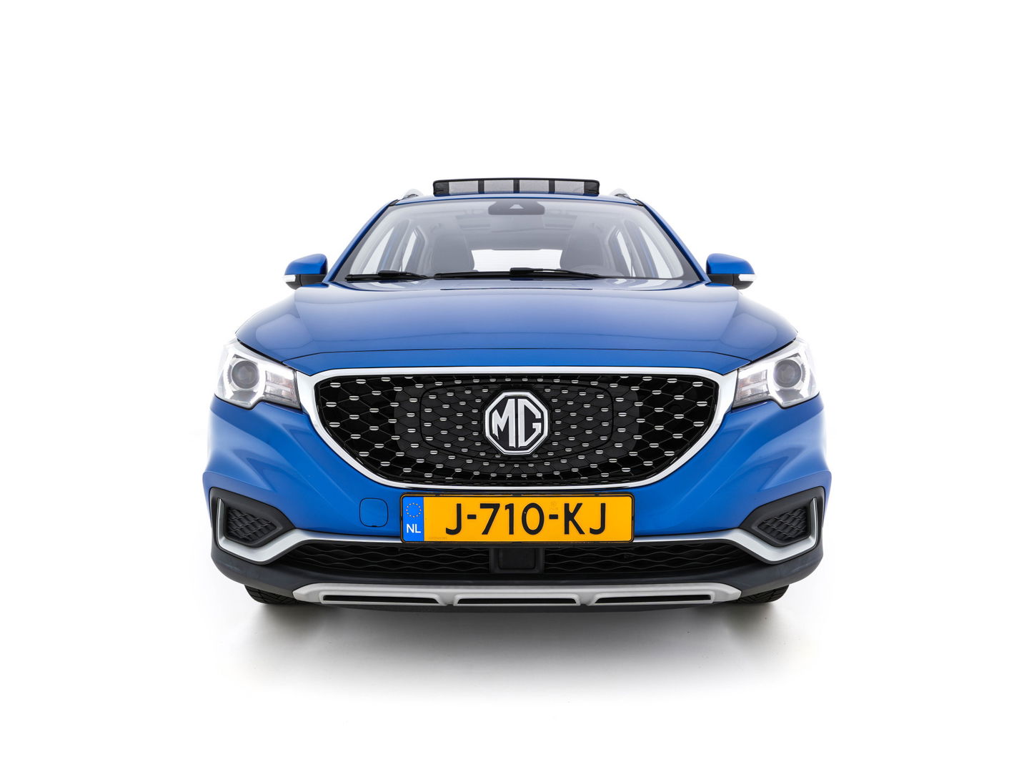 MG ZS EV Luxury 45 kWh {SOH-96 %} (INCL-BTW) Aut. *PANO | LUXURY-LEATHER | CCS-FASTLOADER | KEYLESS | NAVI-FULLMAP | ADAPTIVE-CRUISE | CAMERA | HEATED-SPORTSEATS | CARPLAY | BLINDSPOT | DAB | LANE-ASSIST | PRIVACY-GLASS | 17"