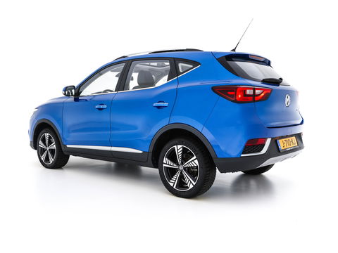 MG ZS EV Luxury 45 kWh {SOH-96 %} (INCL-BTW) Aut. *PANO | LUXURY-LEATHER | CCS-FASTLOADER | KEYLESS | NAVI-FULLMAP | ADAPTIVE-CRUISE | CAMERA | HEATED-SPORTSEATS | CARPLAY | BLINDSPOT | DAB | LANE-ASSIST | PRIVACY-GLASS | 17"