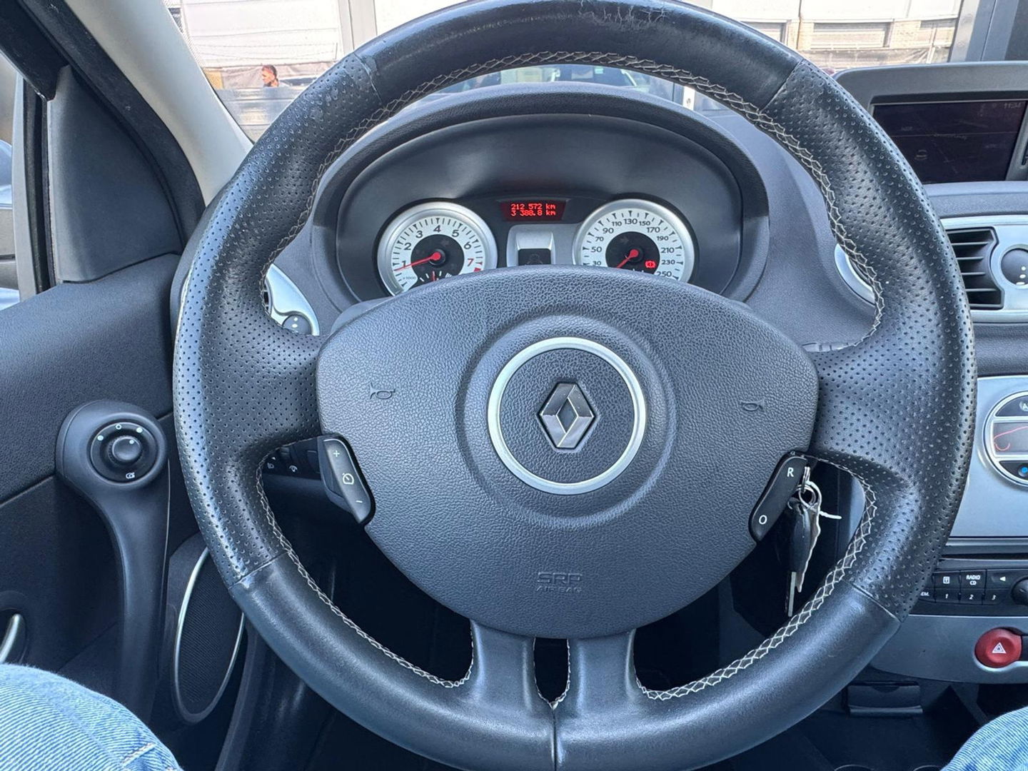 Renault Clio 1.6 GT Navi|Cruise control|Lichtmetalen velgen|Half leder