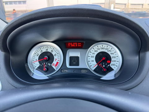 Renault Clio 1.6 GT Navi|Cruise control|Lichtmetalen velgen|Half leder