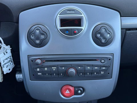 Renault Clio 1.6 GT Navi|Cruise control|Lichtmetalen velgen|Half leder