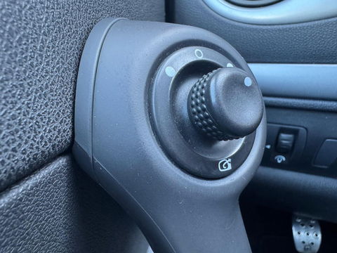 Renault Clio 1.6 GT Navi|Cruise control|Lichtmetalen velgen|Half leder