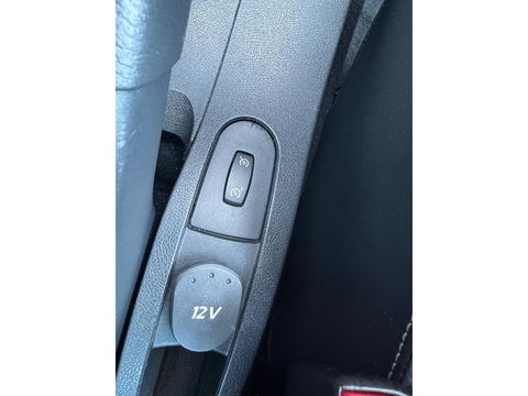 Renault Clio 1.6 GT Navi|Cruise control|Lichtmetalen velgen|Half leder