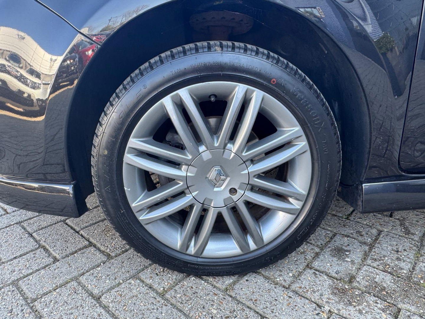 Renault Clio 1.6 GT Navi|Cruise control|Lichtmetalen velgen|Half leder