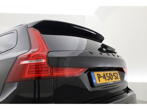 Volvo V60 2.0 B4 R-Design | 197PK | Pano-dak | Sportstoelen | ACC | Leren Dashboard | Camera | Airco separaat achter