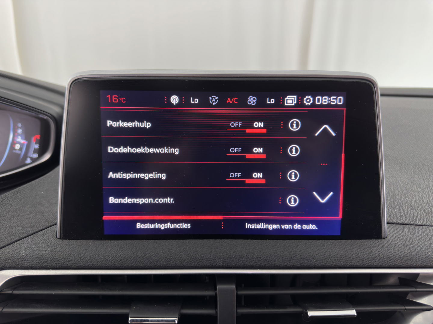 Peugeot 5008 1.6 e-THP GT-Line [ 7-Pers. ] Aut. *PANO | LEATHER-FABRIC | FULL-LED | DIGI-COCKPIT | LANE-ASSIST | BLINDS-SPOT | SPORT-SEATS | CAMERA | NAVI-FULLMAP | SHIFT-PADDLES | PRIVACY-GLASS | TOWBAR | 18''ALU*