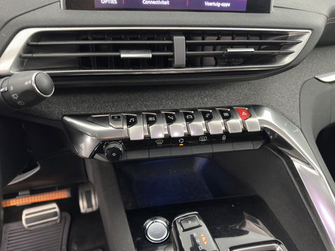 Peugeot 5008 1.6 e-THP GT-Line [ 7-Pers. ] Aut. *PANO | LEATHER-FABRIC | FULL-LED | DIGI-COCKPIT | LANE-ASSIST | BLINDS-SPOT | SPORT-SEATS | CAMERA | NAVI-FULLMAP | SHIFT-PADDLES | PRIVACY-GLASS | TOWBAR | 18''ALU*