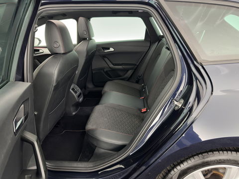 SEAT Leon Sportstourer 2.0 TDI FR Business Intense (INCL-BTW) Aut.  *PANO | FULL-LED | ADAPTIVE-CRUISE | DIGI-COCKPIT | NAVI-FULLMAP | LEATHER-MICROFIBRE | CARPLAY | KEYLESS | SHIFT-PADDLES | SPORT-SEATS | AMBIENT-LIGHT | CAMERA | 17''ALU | T
