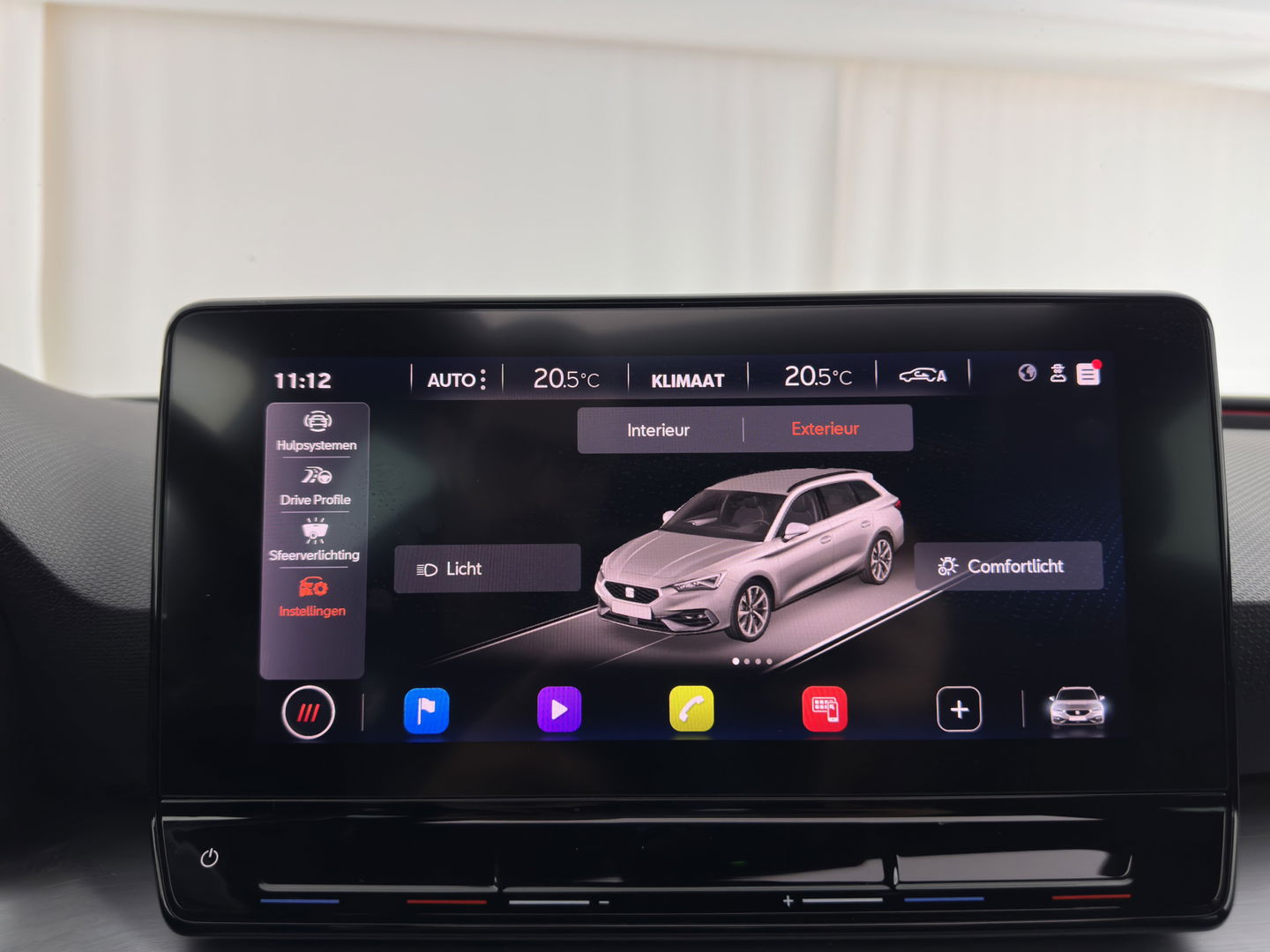 SEAT Leon Sportstourer 2.0 TDI FR Business Intense (INCL-BTW) Aut. *PANO | FULL-LED | ADAPTIVE-CRUISE | DIGI-COCKPIT | NAVI-FULLMAP | LEATHER-MICROFIBRE | CARPLAY | KEYLESS | SHIFT-PADDLES | SPORT-SEATS | AMBIENT-LIGHT | CAMERA | 17''ALU | T
