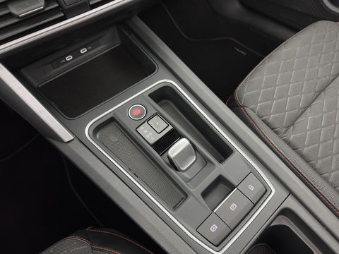 SEAT Leon Sportstourer 2.0 TDI FR Business Intense (INCL-BTW) Aut.  *PANO | FULL-LED | ADAPTIVE-CRUISE | DIGI-COCKPIT | NAVI-FULLMAP | LEATHER-MICROFIBRE | CARPLAY | KEYLESS | SHIFT-PADDLES | SPORT-SEATS | AMBIENT-LIGHT | CAMERA | 17''ALU | T