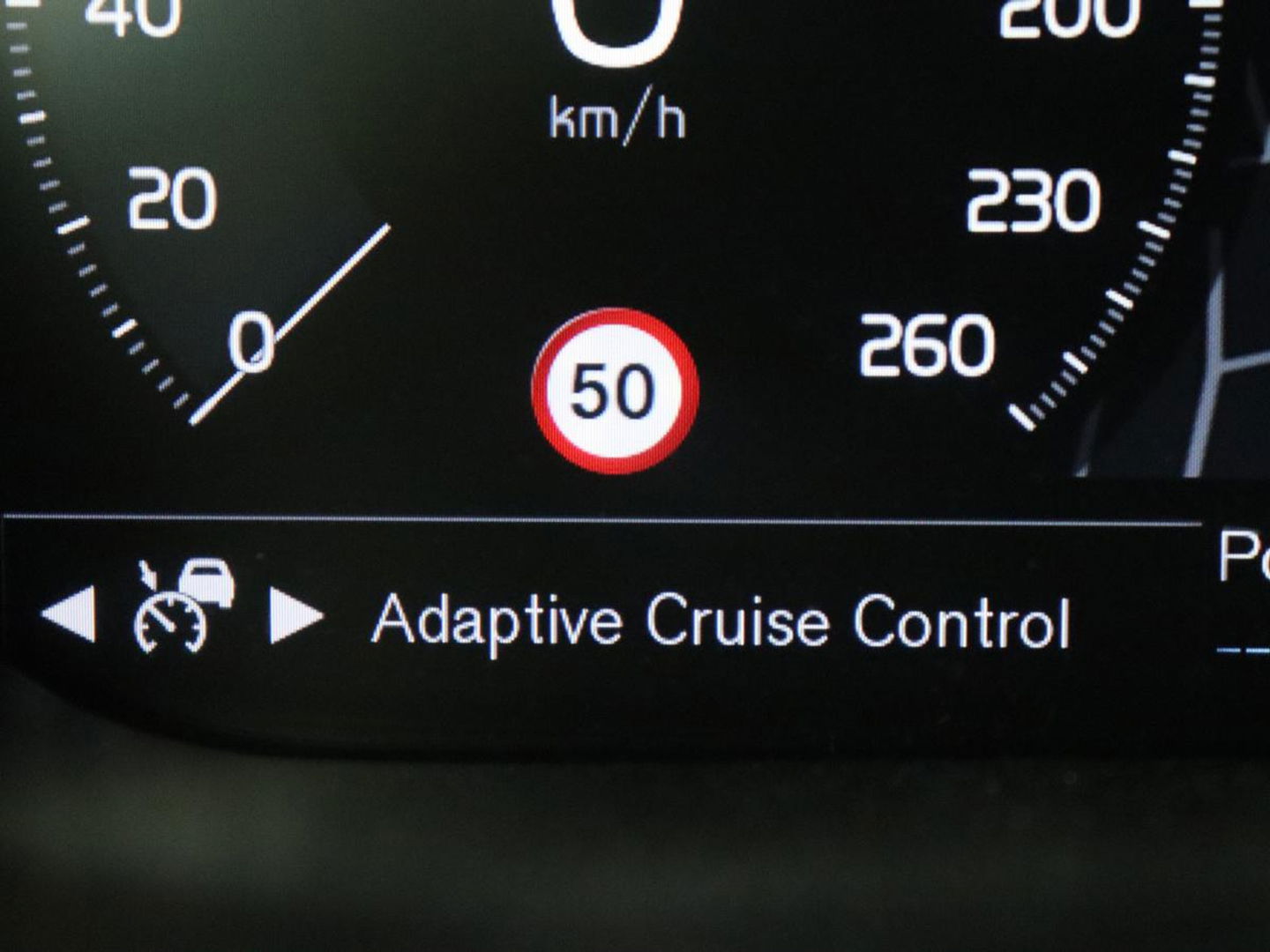 Volvo XC60 2.0 T8 Twin Engine AWD Inscription | Panoramadak | Trekhaak | Leder | Stoelverwarming | Camera | Adaptive cruise | Carplay | Navigatie | Full LED