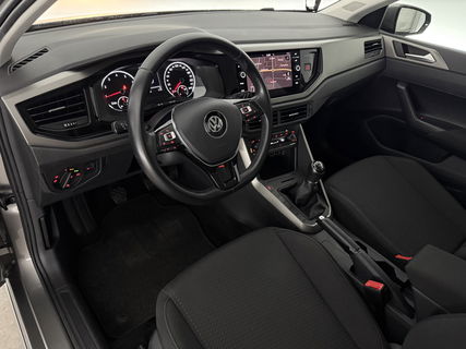 Volkswagen Polo 1.0 TSI | LED | Carplay | Adaptive Cruise | Navigatie | Stoelverw. | NAP