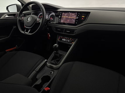 Volkswagen Polo 1.0 TSI | LED | Carplay | Adaptive Cruise | Navigatie | Stoelverw. | NAP