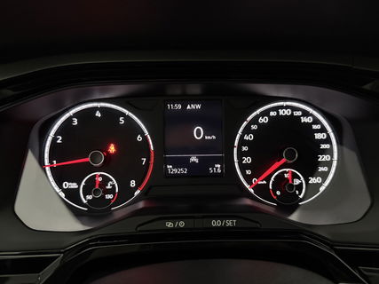 Volkswagen Polo 1.0 TSI | LED | Carplay | Adaptive Cruise | Navigatie | Stoelverw. | NAP
