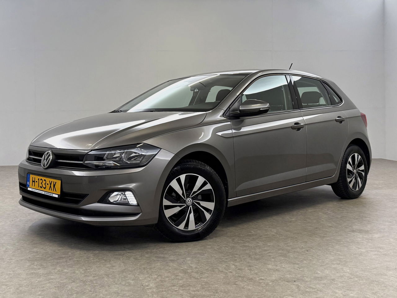 Volkswagen Polo 1.0 TSI | LED | Carplay | Adaptive Cruise | Navigatie | Stoelverw. | NAP