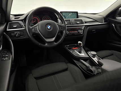 BMW 3 Serie 318i Executive LED Clima Cruise Navigatie PDC 16''LMV