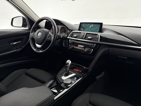 BMW 3 Serie 318i Executive | LED l Clima l Cruise l  Navigatie l Parkeersens. l Stoelverw. l NAP
