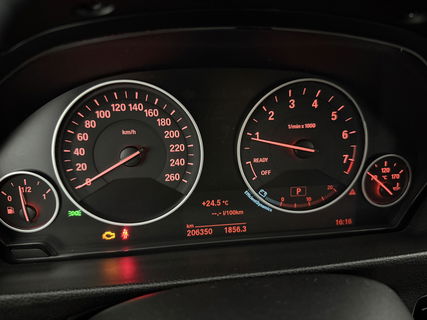 BMW 3 Serie 318i Executive LED Clima Cruise Navigatie PDC 16''LMV