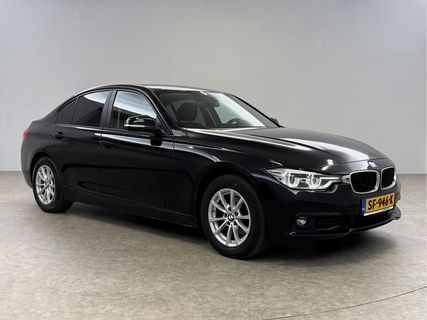 BMW 3 Serie 318i Executive LED Clima Cruise Navigatie PDC 16''LMV