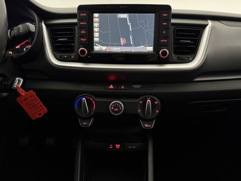 Kia Stonic 1.0 T-GDi LED | Carplay | Airco | Cruise | Navigatie | Parkeersens.