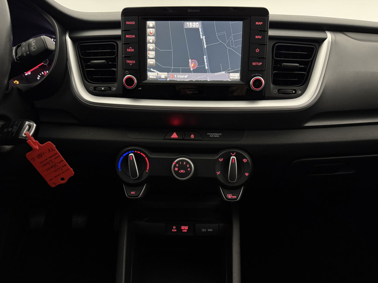 Kia Stonic 1.0 T-GDi LED | Carplay | Airco | Cruise | Navigatie | Parkeersensoren | 17''LMV