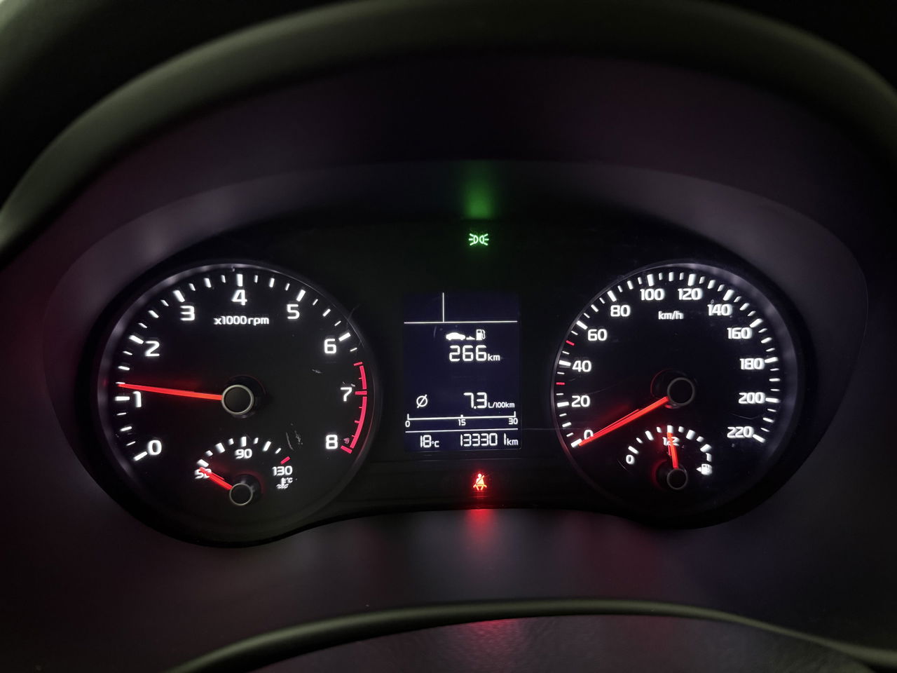 Kia Stonic 1.0 T-GDi LED | Carplay | Airco | Cruise | Navigatie | Parkeersensoren | 17''LMV