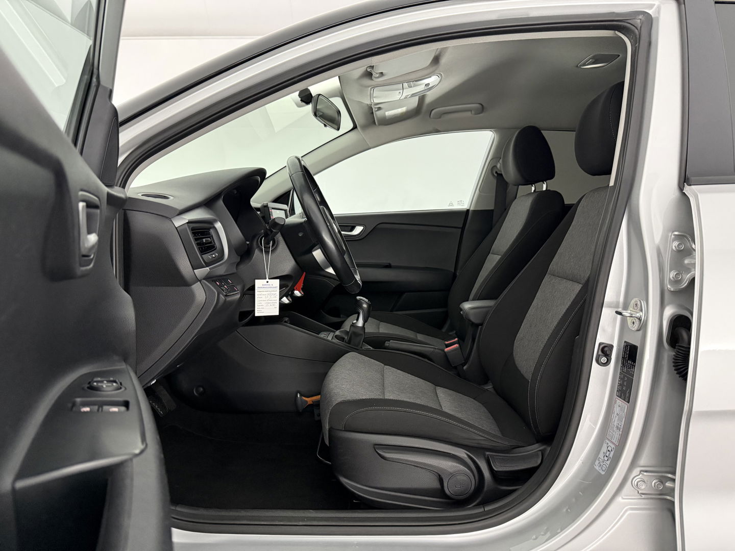Kia Stonic 1.0 T-GDi LED | Carplay | Airco | Cruise | Navigatie | Parkeersens.