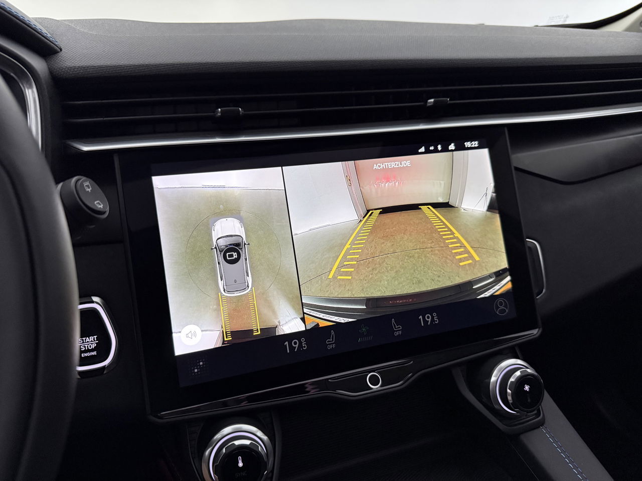 Lynk Co 01 1.5 262PK Pano LED Sfeer 360Camera Memory ACC Virtual Carplay Clima Navi PDC 20"LMV