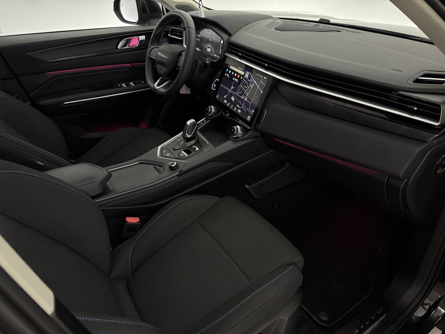 Lynk Co 01 1.5 262PK l Pano l Sfeer l LED l 360° l Memory l Virtual l  Carplay l Navi l Adaptive