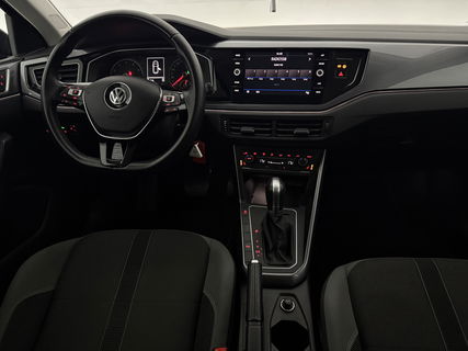 Volkswagen Polo 1.0 TSI Highline | Carplay | DSG | Navigatie | Parkeersens. | Clima | LED