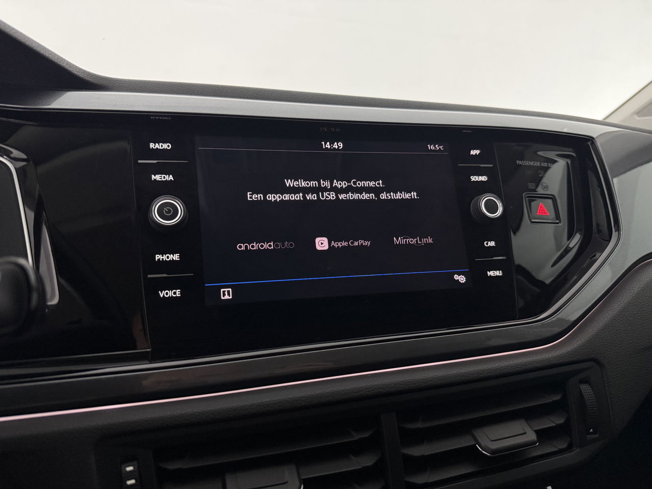 Volkswagen Polo 1.0 TSI Highline | Carplay | DSG | Navigatie | Parkeersens. | Clima | LED