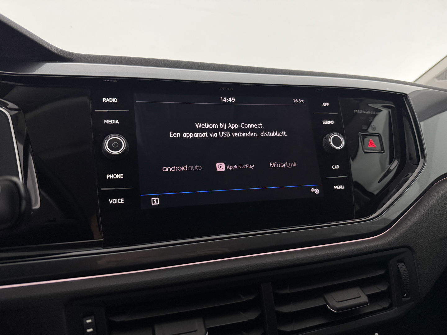 Volkswagen Polo 1.0 TSI Highline | Carplay | DSG | Navigatie | Parkeersens. | Clima | LED
