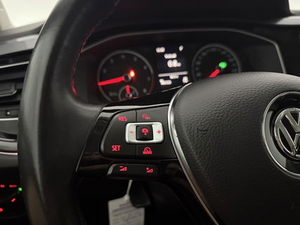 Volkswagen Polo 1.0 TSI Highline | Carplay | DSG | Navigatie | Parkeersens. | Clima | LED
