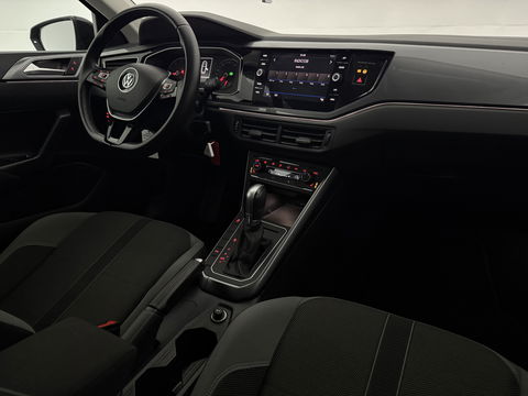 Volkswagen Polo 1.0 TSI Highline | Carplay | DSG | Navigatie | Parkeersens. | Clima | LED