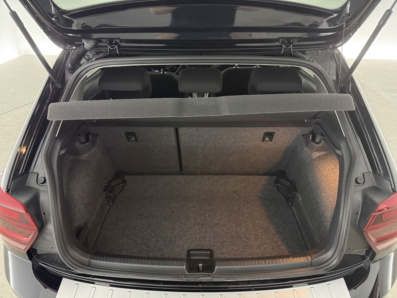 Volkswagen Polo 1.0 TSI Highline | Carplay | DSG | Navigatie | Parkeersens. | Clima | LED