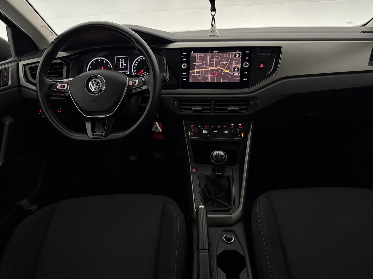 Volkswagen Polo 1.0 TSI Comfortline | Carplay | Adaptive Cruise | Navigatie | LED | NAP