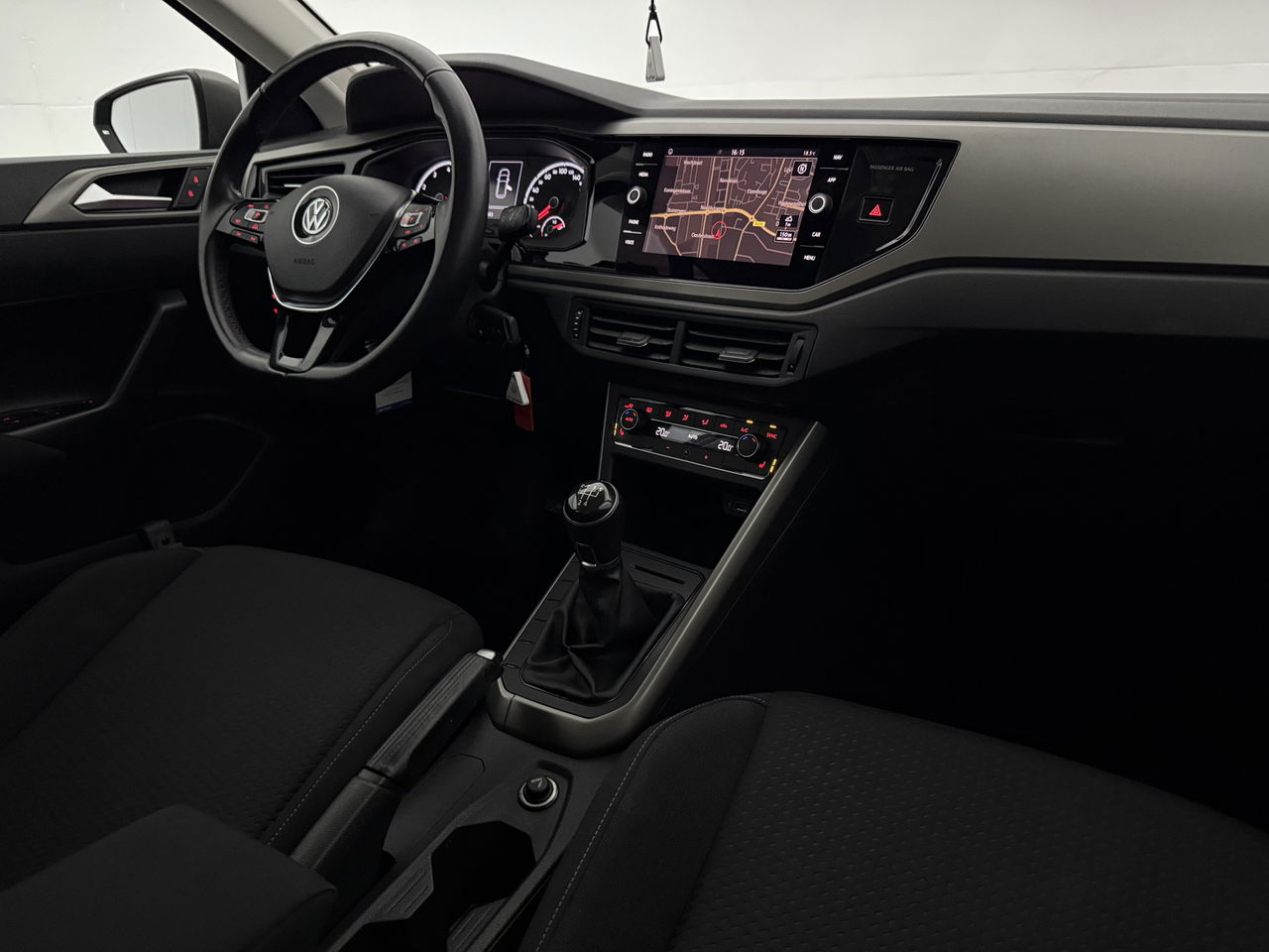 Volkswagen Polo 1.0 TSI Comfortline | Carplay | Adaptive Cruise | Navigatie | LED | NAP