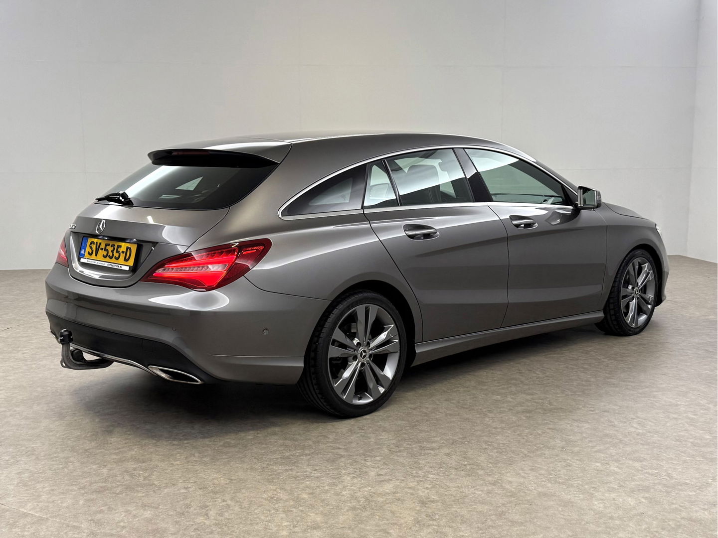 Mercedes-Benz CLA-Klasse 180 AMG | Camera | Trekh | Carplay | Cruise | Navi | LED | NAP